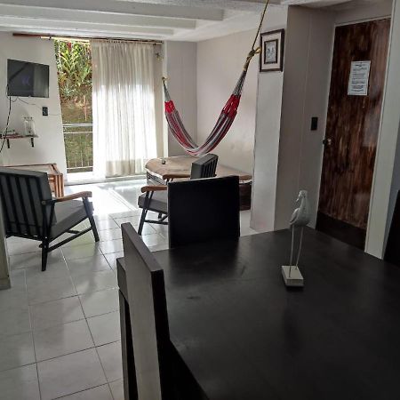 Apartamento 201 Amplio Y Comodo Medellin 90 Mts 외부 사진